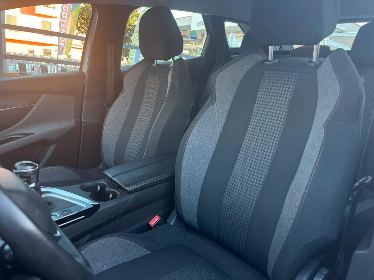 PEUGEOT 3008 ALLURE 1.5hdi UNIPRO *PREZZO VERO* CRONO TAGLIANDI