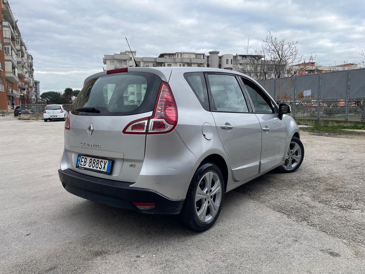 Renault Scénic X-Mod 1.5 dCi SuperFull Perfetta