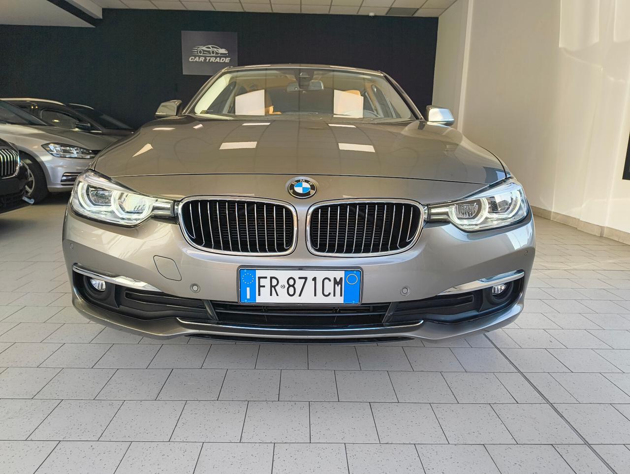 Bmw 320d xDrive Touring Luxury 190cv LED