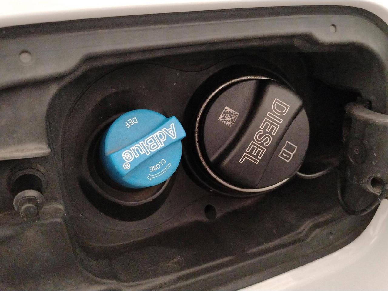 BMW Serie 3 318d Berlina MSport