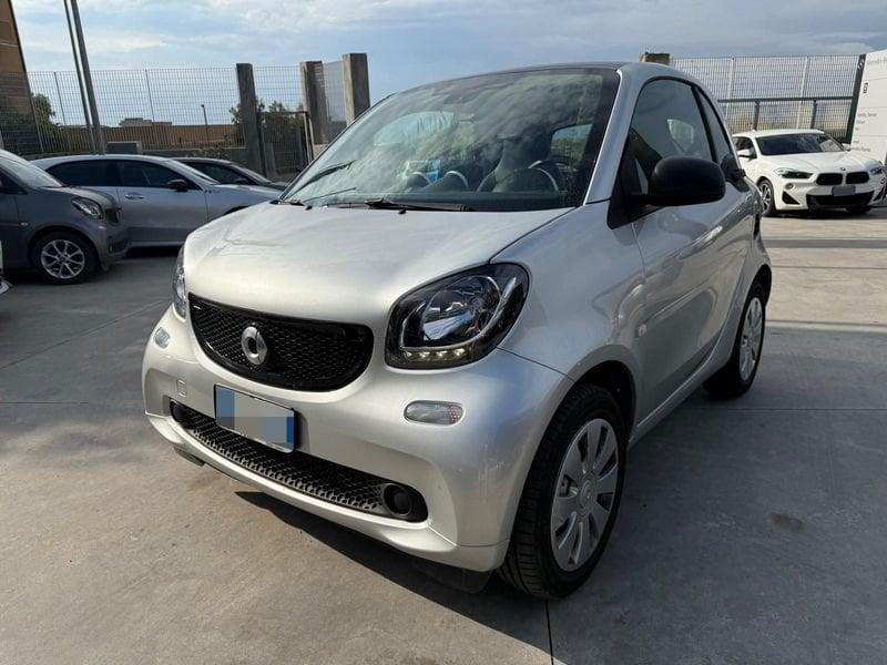 smart fortwo 70 1.0 Automatic Youngster