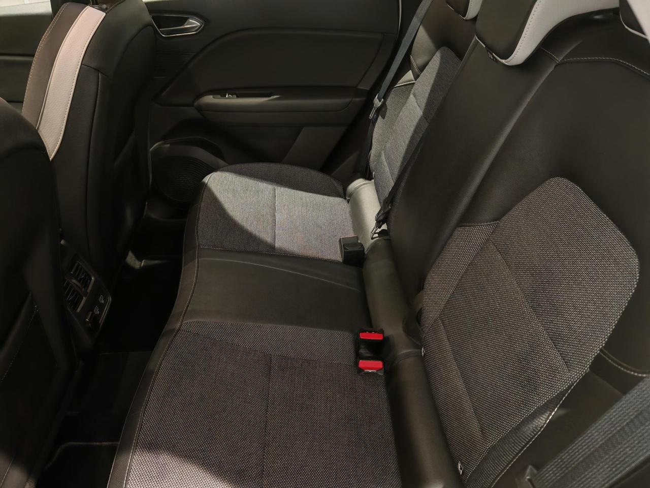 Renault Captur 1.5 blue dci Intens 115cv edc