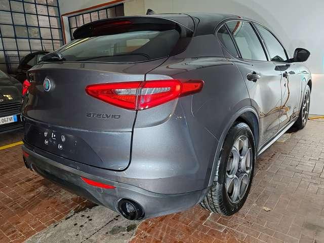 Alfa Romeo Stelvio 2.2d 190cv Sprint Q4 Navi+Palette al Vol.+Camera