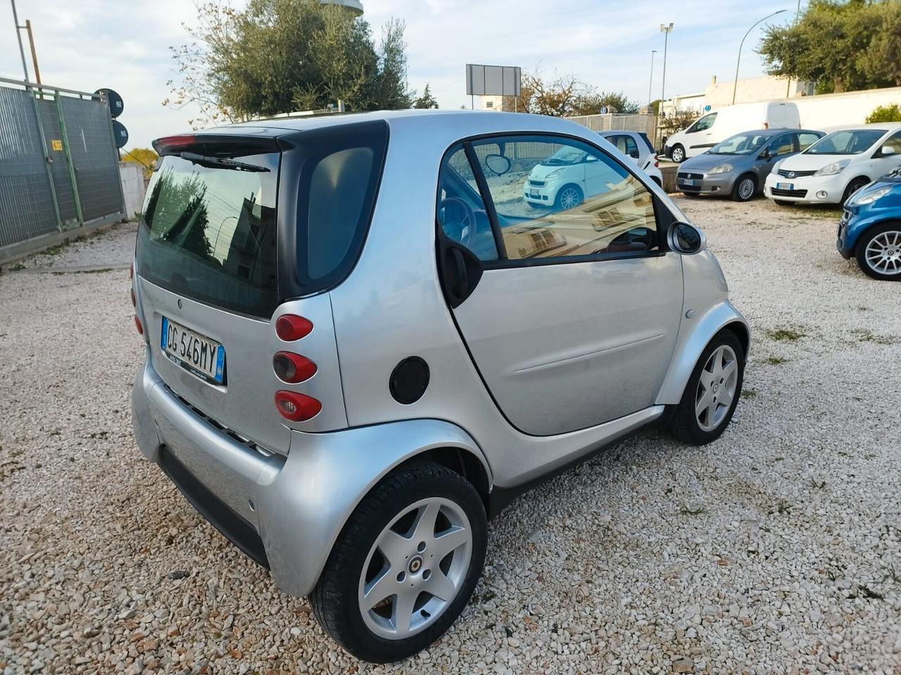 Smart Smart 700 smart city-coupé pure (45 kW)