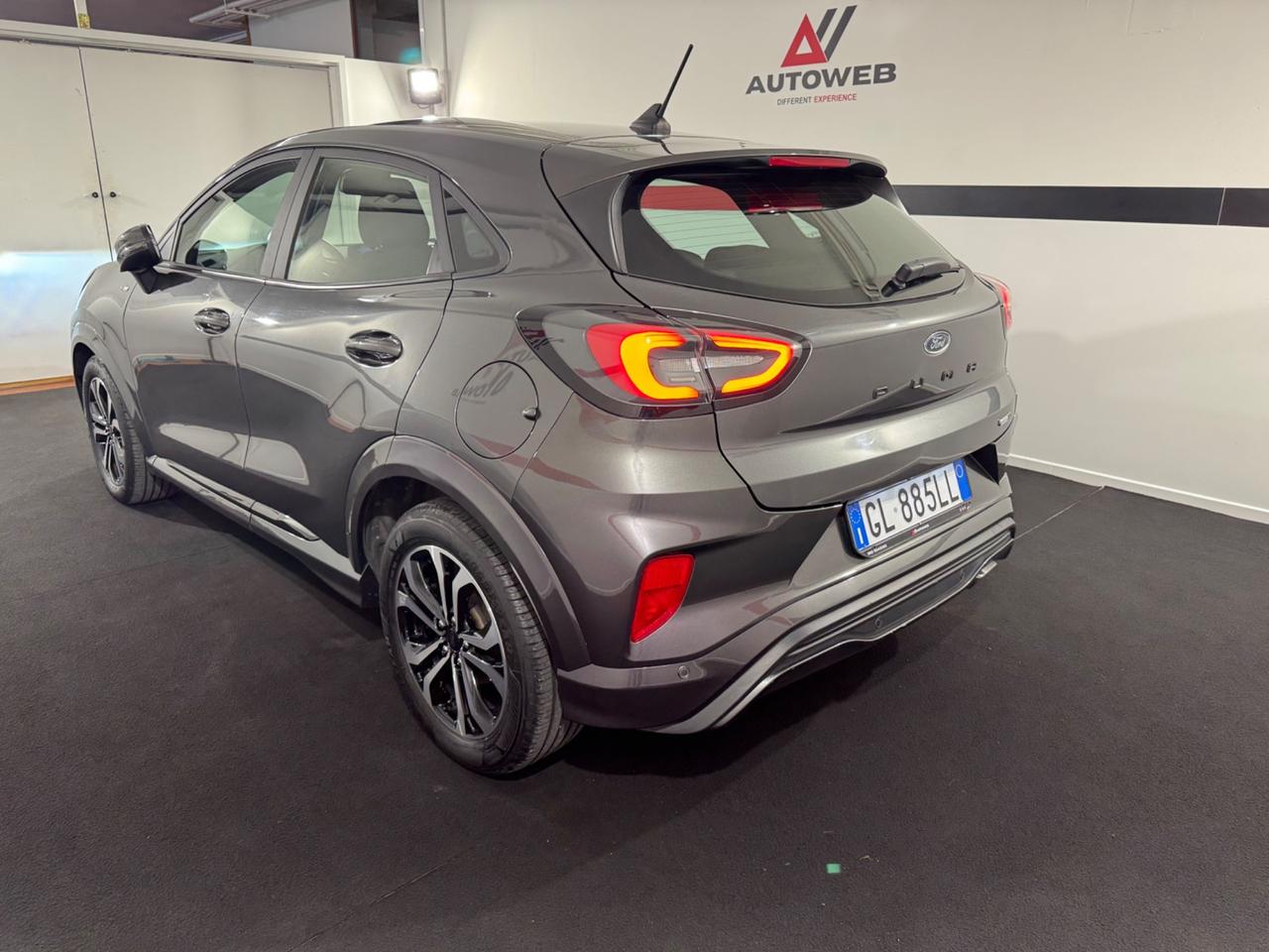 Ford Puma 1.0 EcoBoost Hybrid 125 CV S&S aut. ST-Line