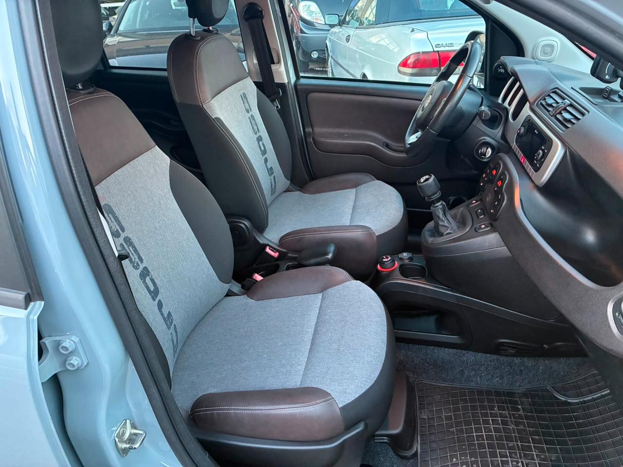 FIAT PANDA CROSS 4x4 0.9TWINAIR