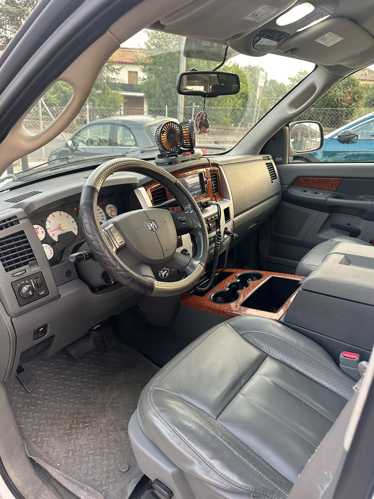 Dodge RAM 5.7 V8 HEMI GPL
