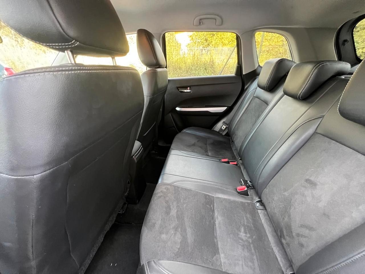 Suzuki Vitara 1.6 DDiS 4WD AllGrip DCT V-Top
