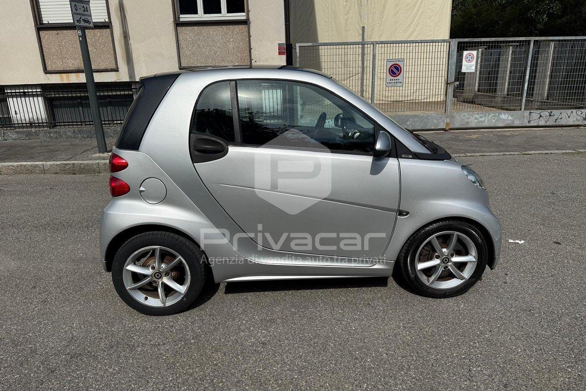 SMART fortwo 1000 52 kW MHD coupé pulse