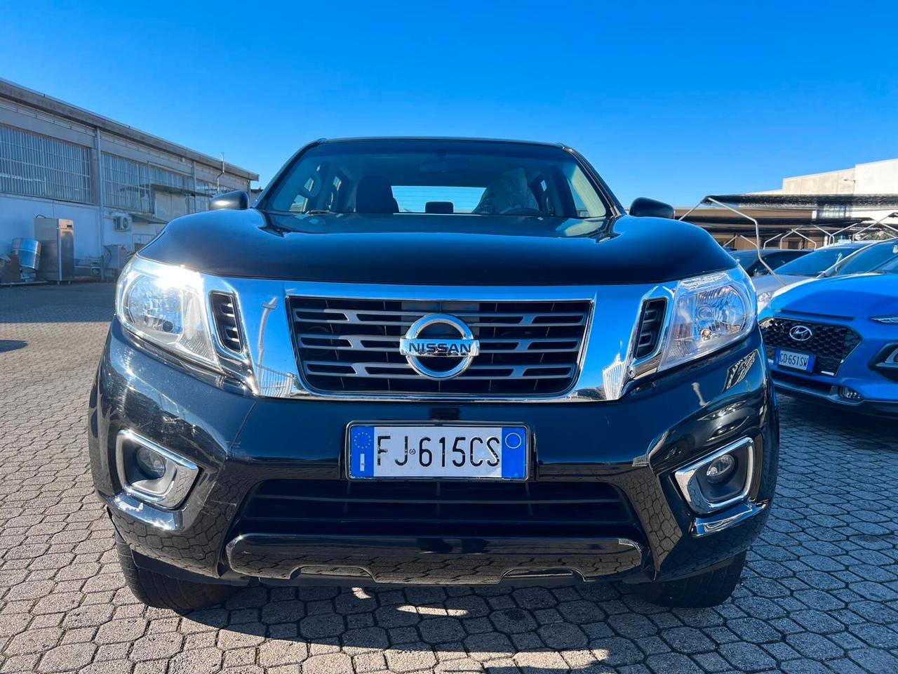 Nissan Navara 2.3 dCi 4WD King Cab Visia
