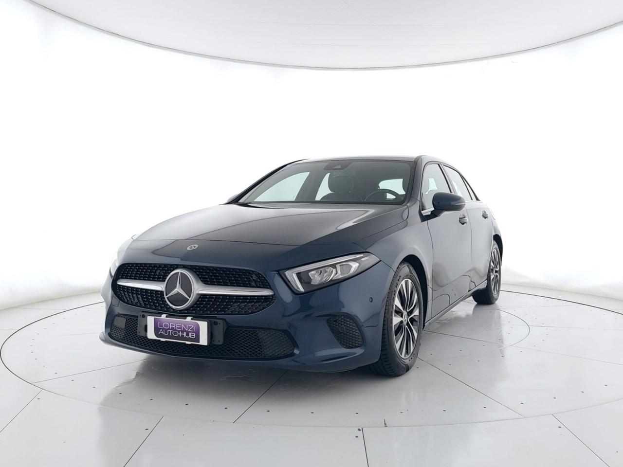 Mercedes-Benz A 180 d Business auto NEOPATENTATI+CAMERA+LED