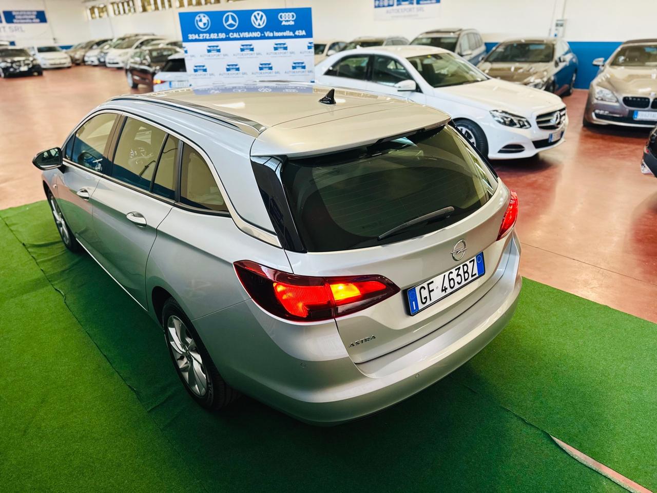Opel Astra 1.5 CDTI 122 5 porte Business Elegance/2021