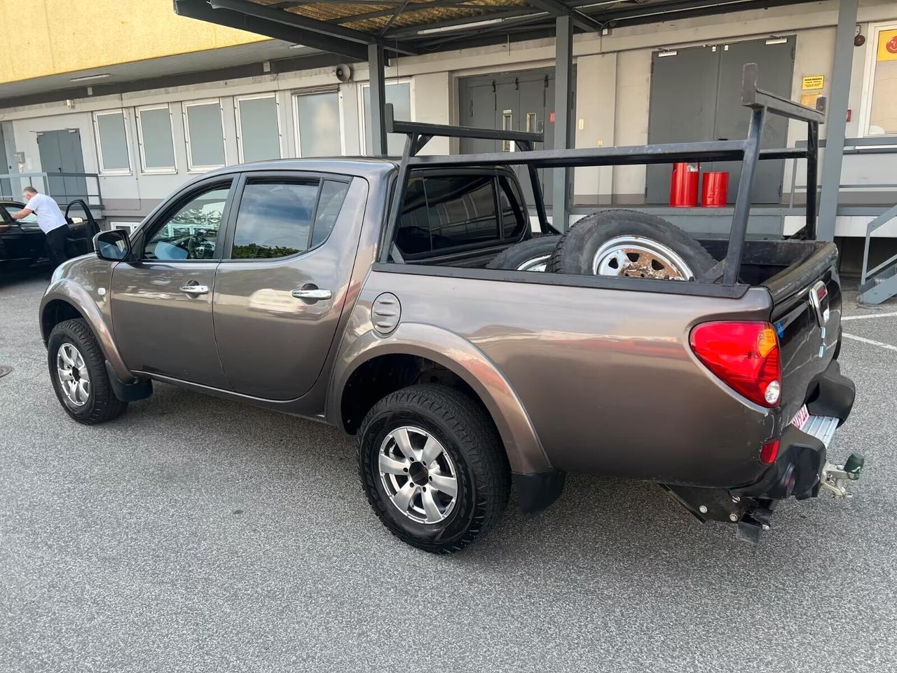 Mitsubishi L200 2.5 DI-D/136CV DC Intense DPF