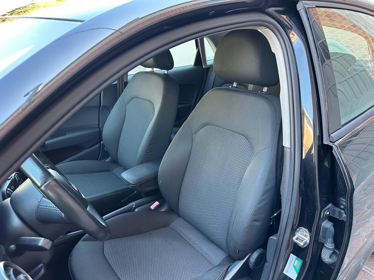 Audi A1 SPB 1.6 TDI Ambition 5P. NEOPATENTATI