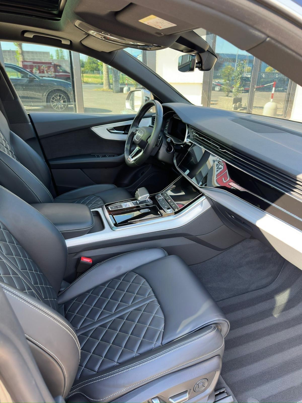 Audi Q8 45 TDI quattro tiptronic Sport S-Line