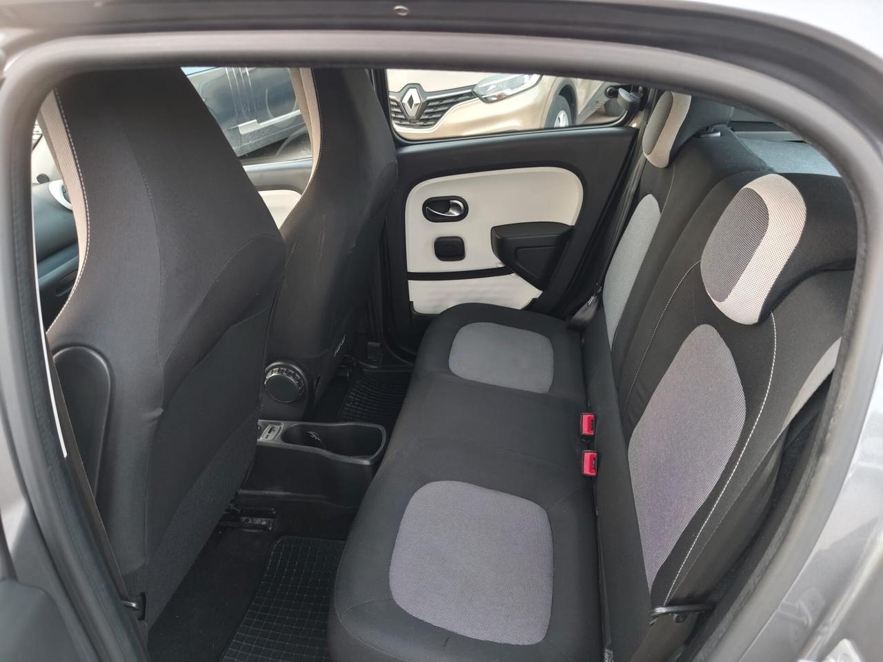 Renault Twingo BENZINA/GPL 1000 CC. ANCHE PER NEO PATENTATI RIF:7525