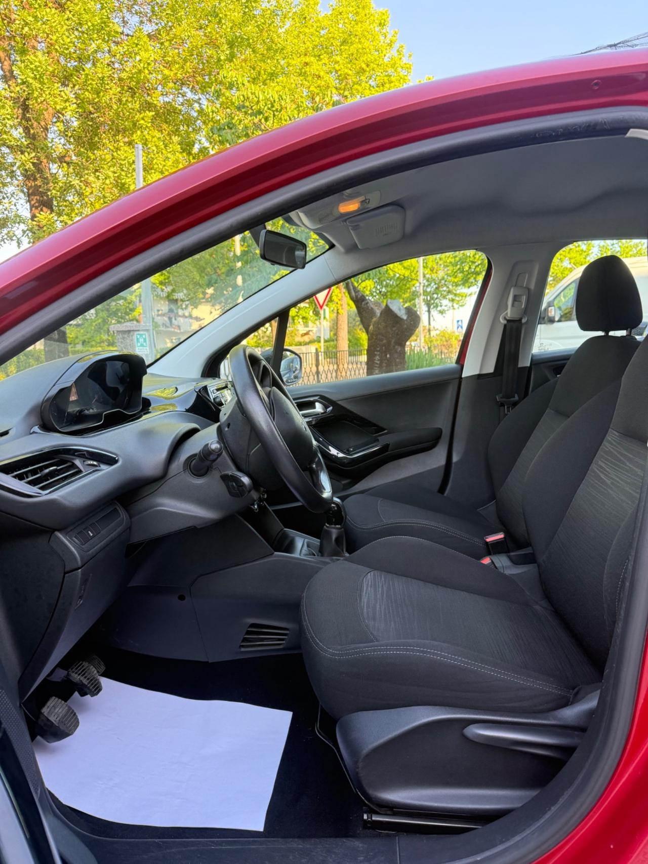 Peugeot 208 1.2 VTi 82 CV 5 porte Access