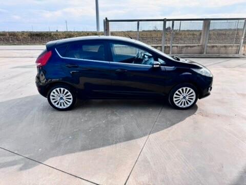 Ford Fiesta 1.6 TDCi 90CV 5 porte DPF Titanium