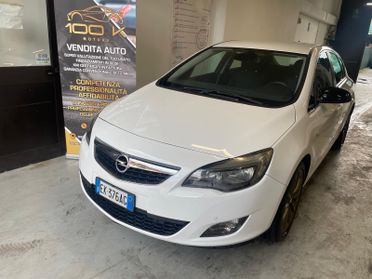 Opel Astra 1.6 Turbo 180CV 5 porte Cosmo S