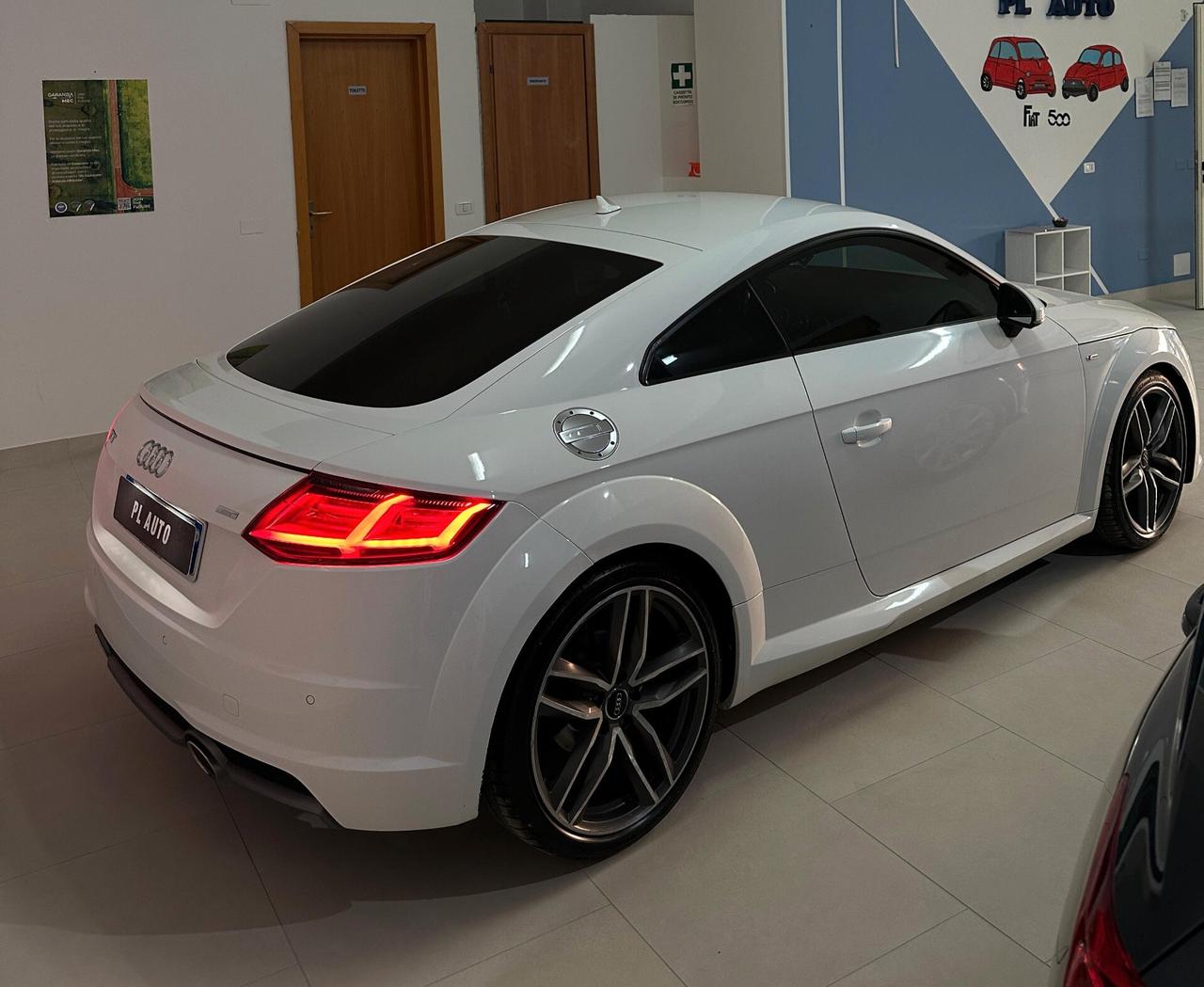 Audi TT Coupé 2.0 TDI ultra S line