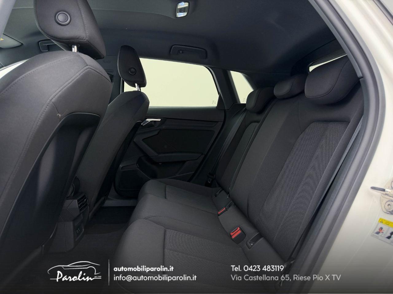 Audi A3 Sportback 30 tfsi mhev Business Advanced S-tronic Black pack