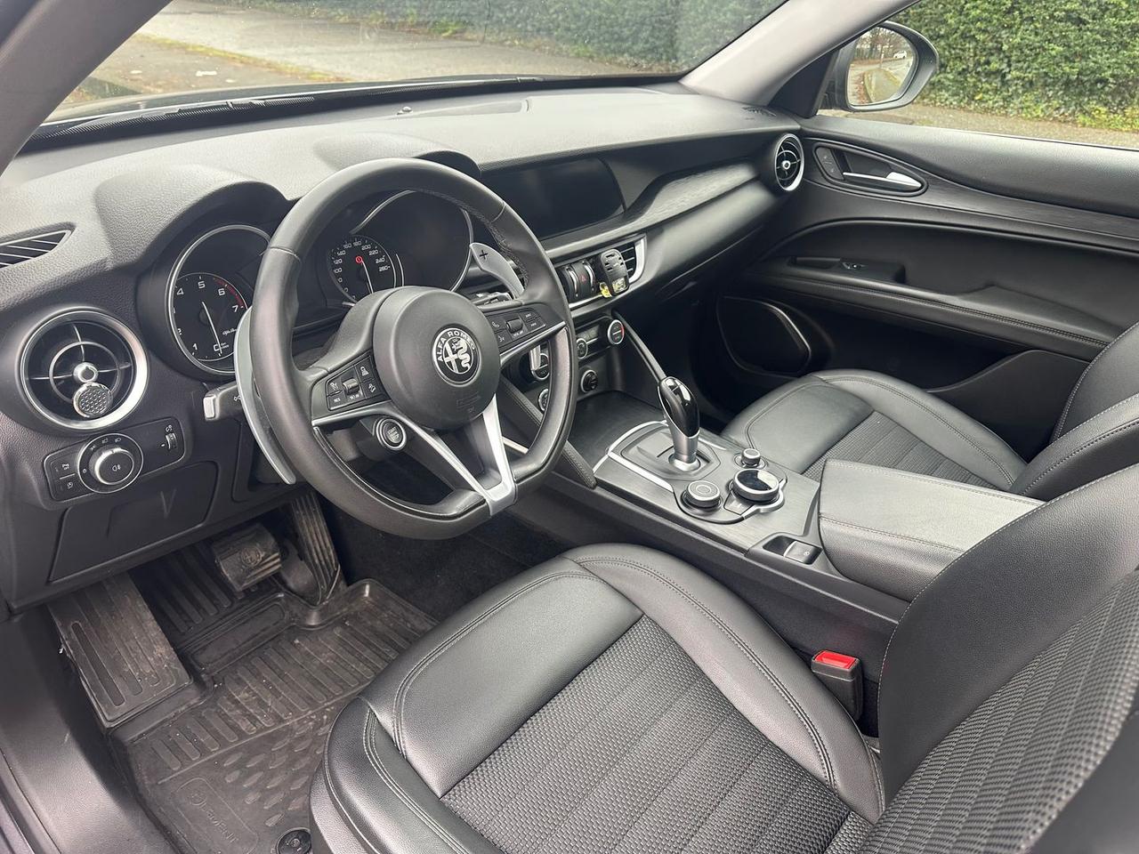 Alfa Romeo Stelvio Executive 2.0 #8378
