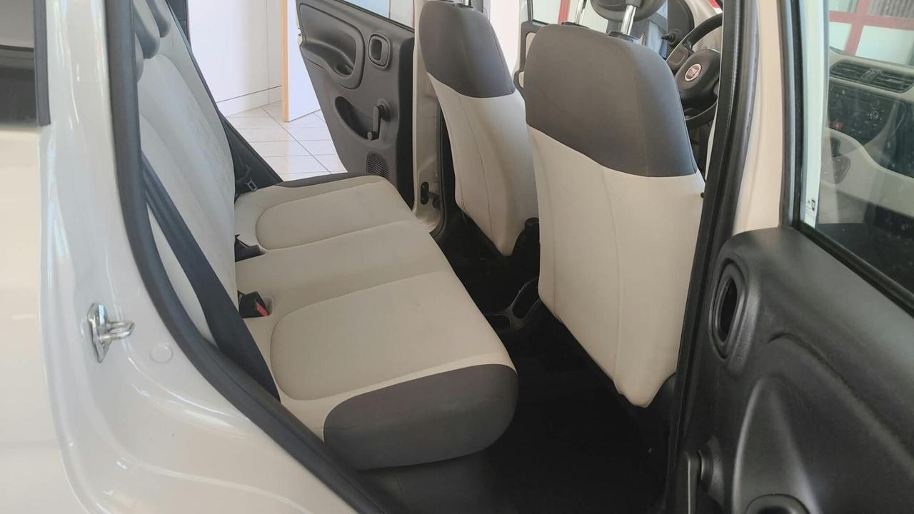 FIAT PANDA 1.2 BENZINA 70CV 5 POSTI