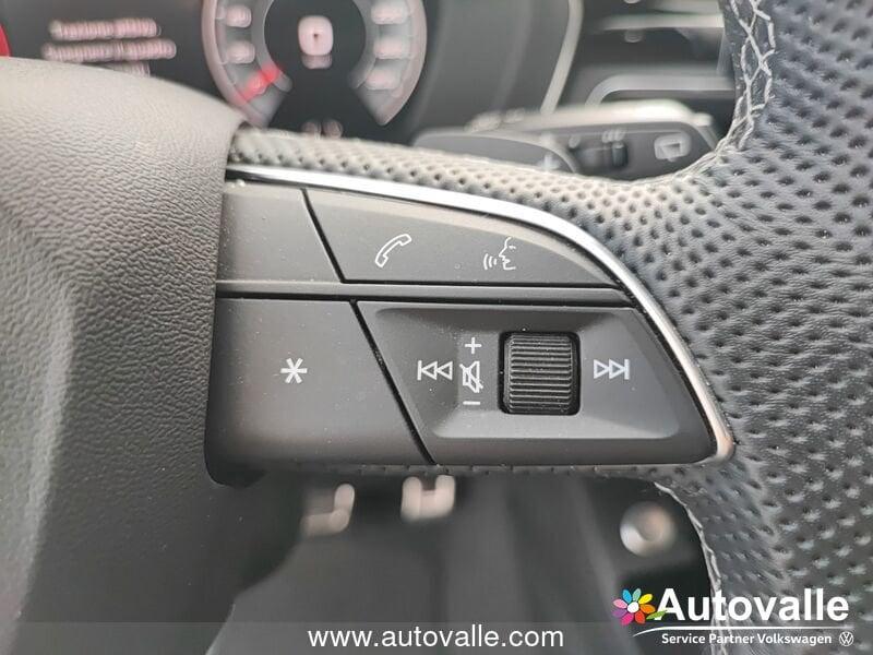 Audi A4 Avant 40 TDI quattro S tronic S line edition