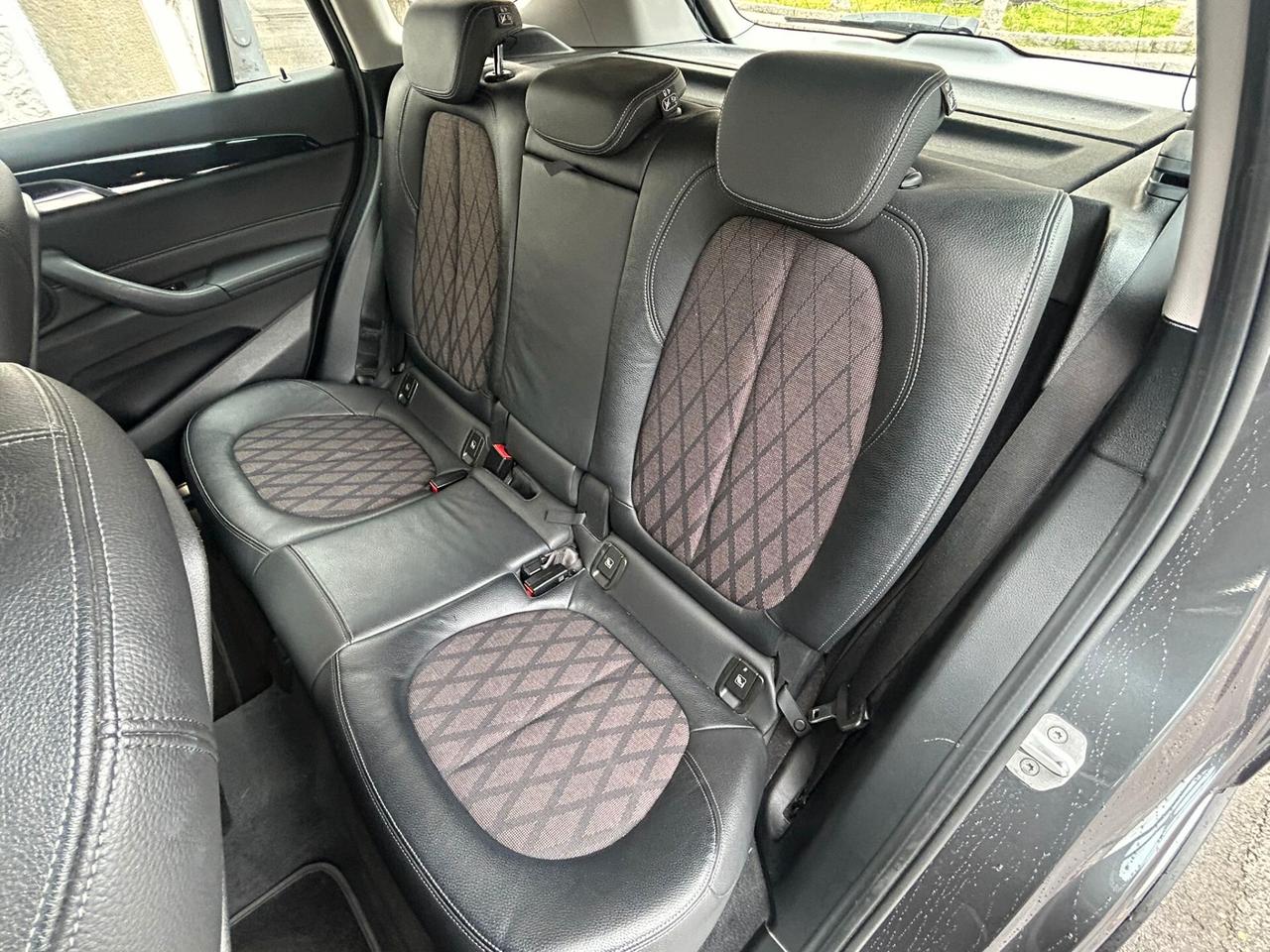 Bmw X1 sdrive18d auto