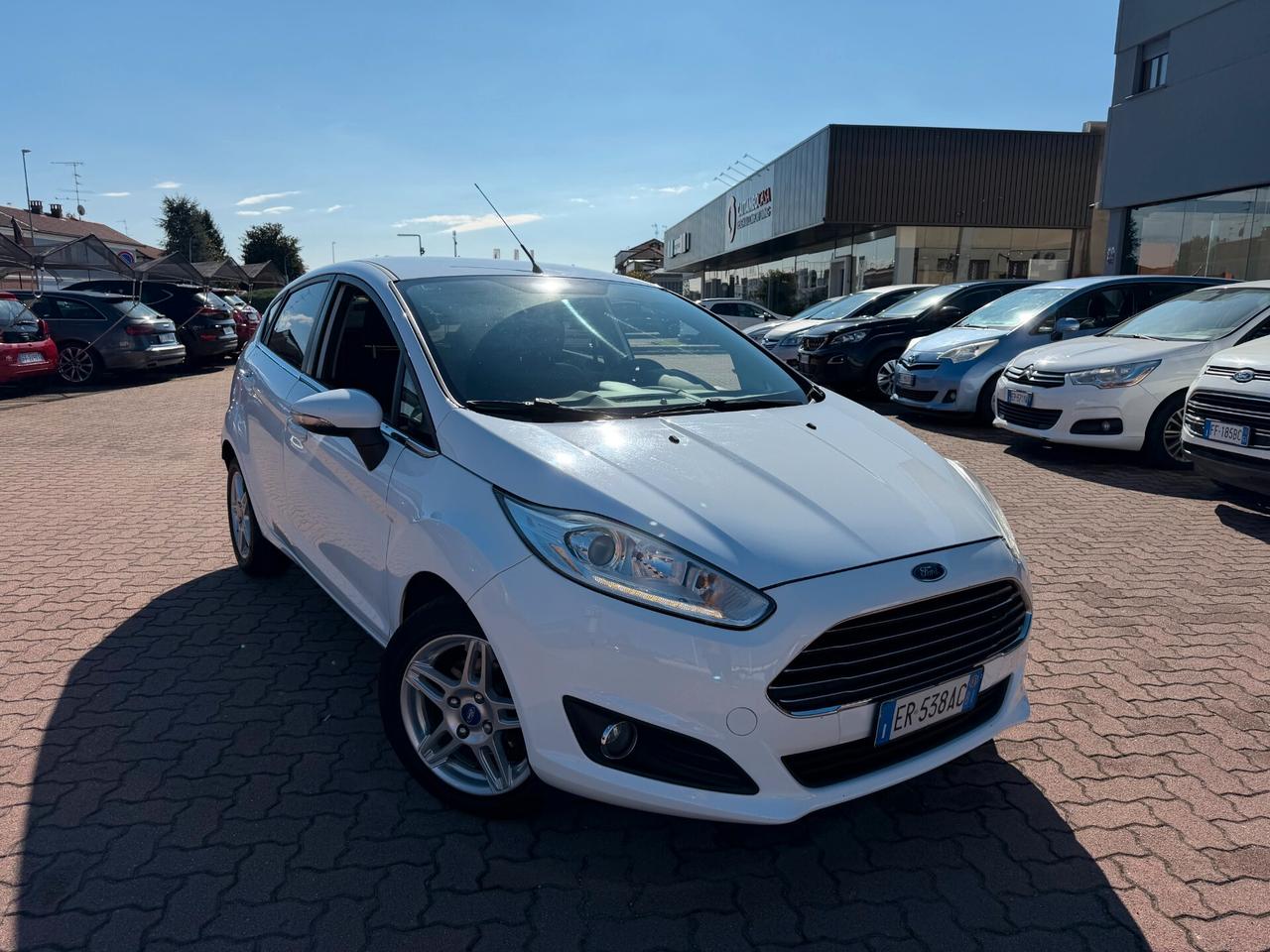 Ford Fiesta 1.5 TDCi 75CV 5 porte Titanium