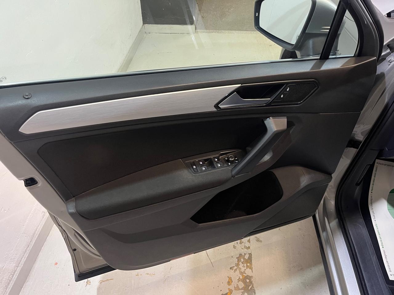 Volkswagen Tiguan 1.6 TDI SCR Sport BlueMotion Technology