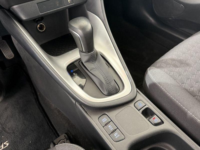Toyota Yaris Hybrid Active MY22