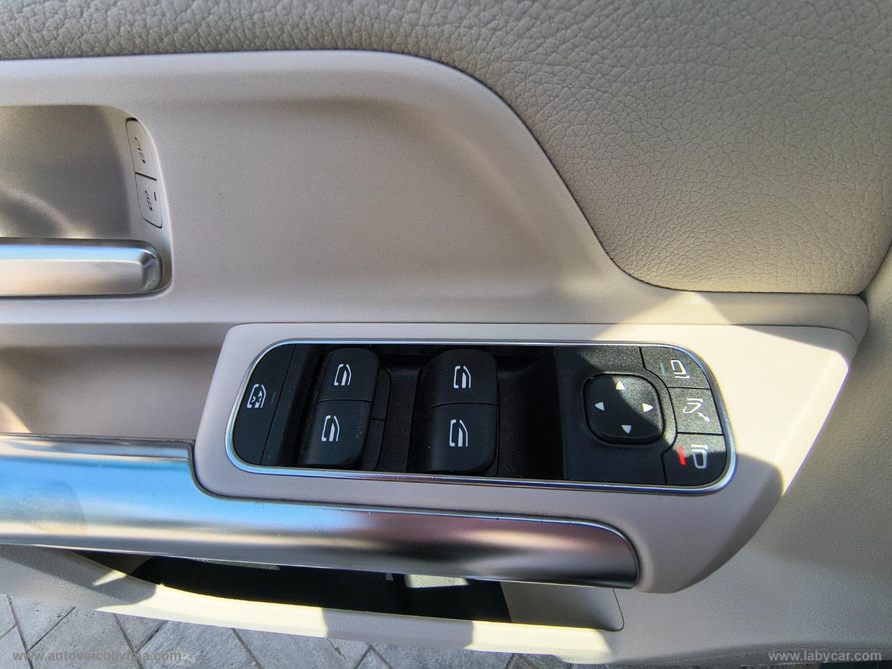MERCEDES-BENZ GLA 200 d Automatic Sport Plus TETTO APRIBILE - FARI MULTIBEAM
