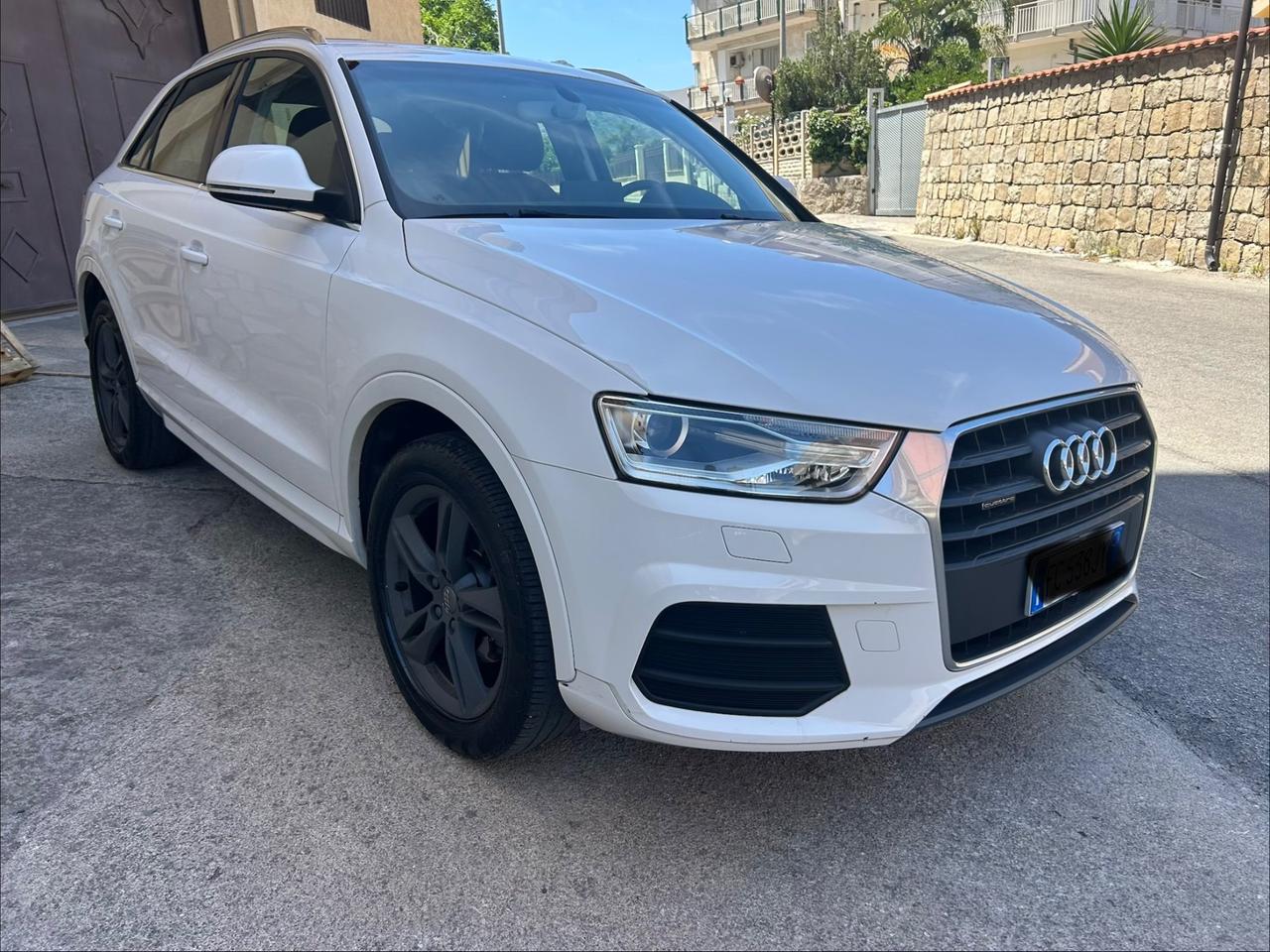 Audi Q3 2.0 TDI 150 CV quattro Sport