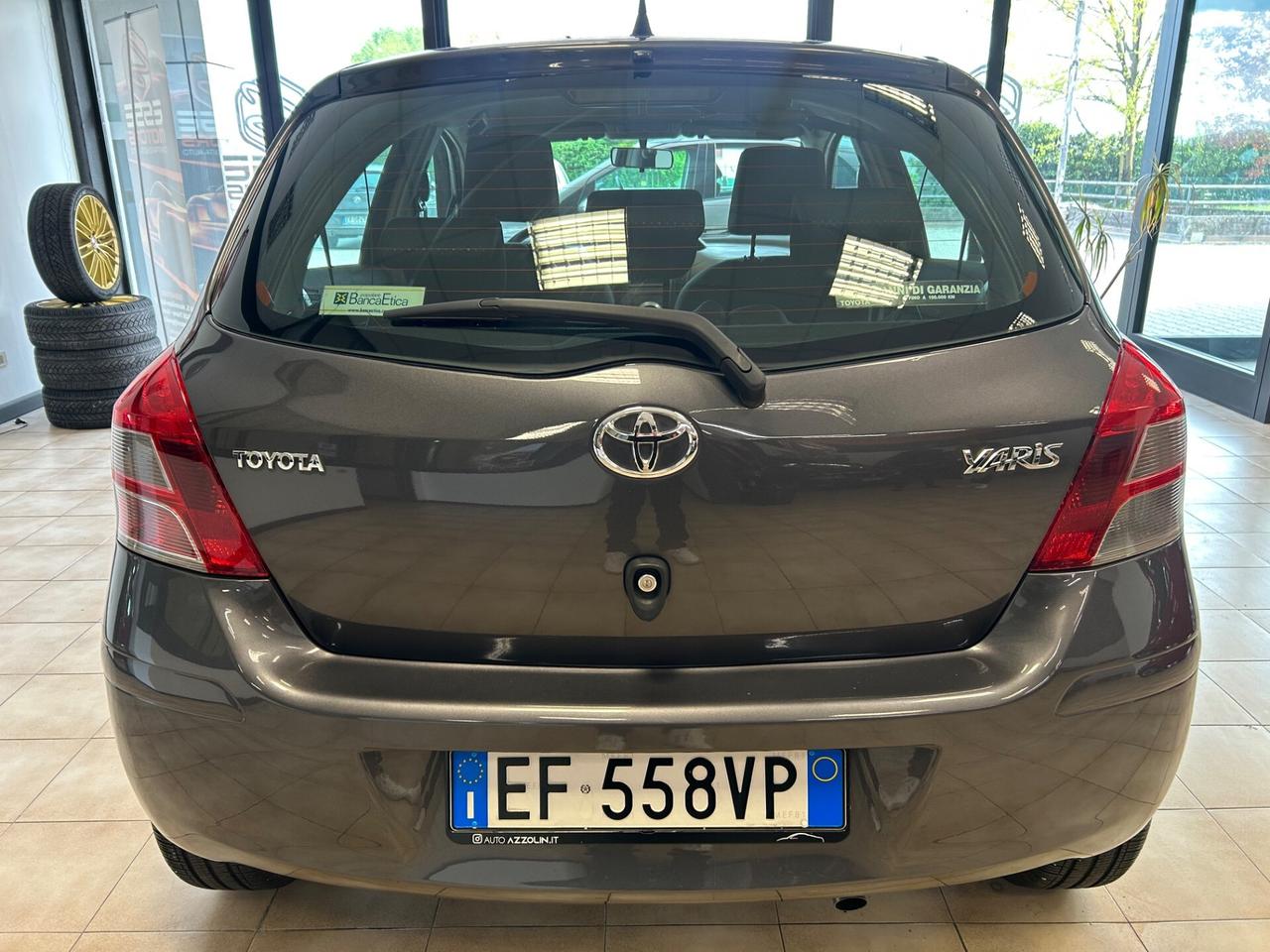 Toyota Yaris -2011 1.3 101cv 120.000 KM NEOPATENTATI
