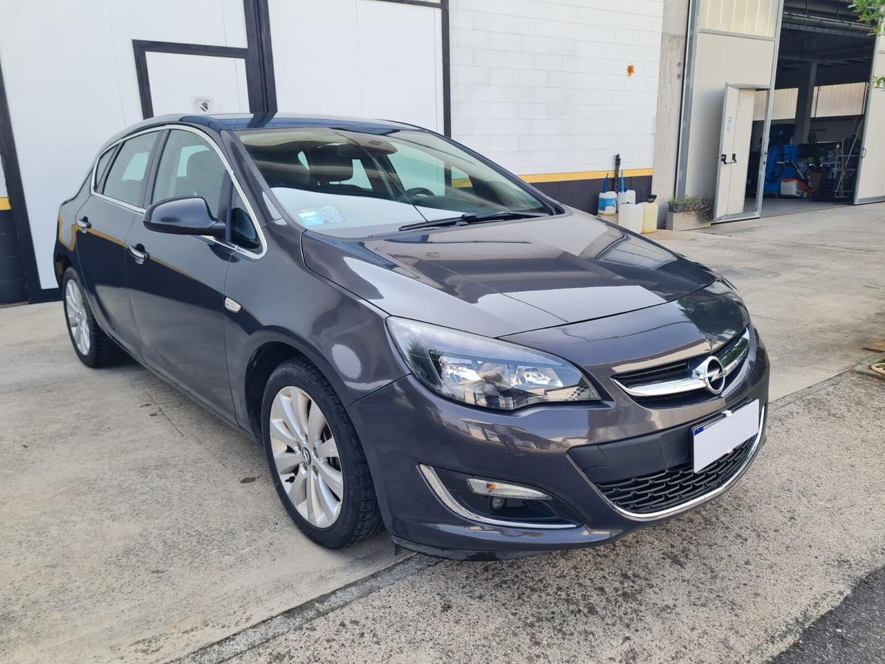 Opel Astra 1.7 CDTI PER COMMERCIANTI 110CV 5 porte Cosmo