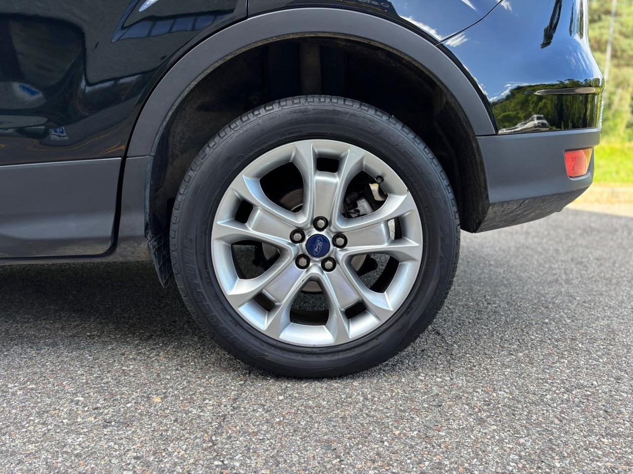 Ford Kuga 2.0 TDCI 150 CV S&S 4WD Powershift Titanium