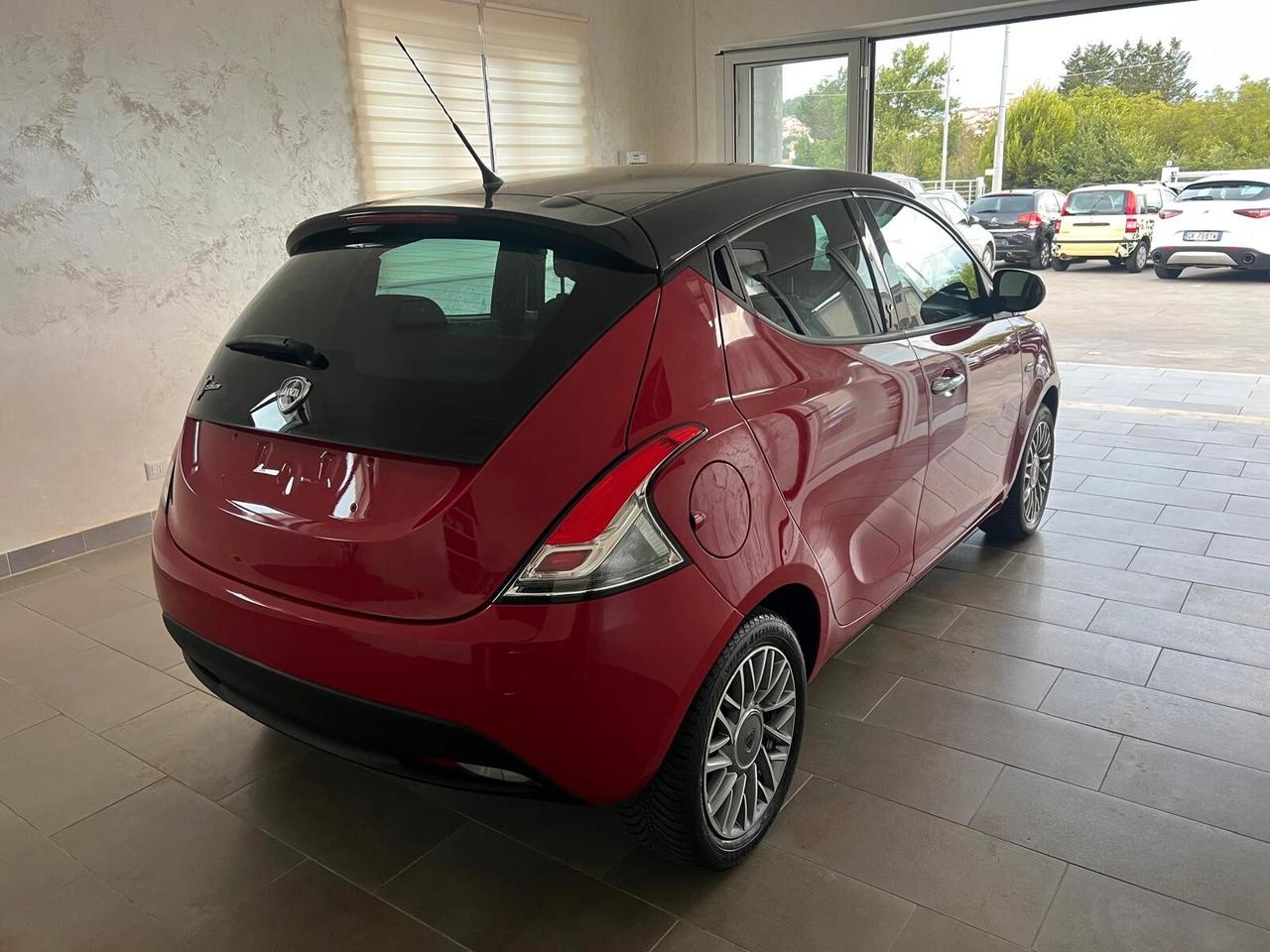 Lancia Ypsilon 1.2 69 CV 5 porte S&S