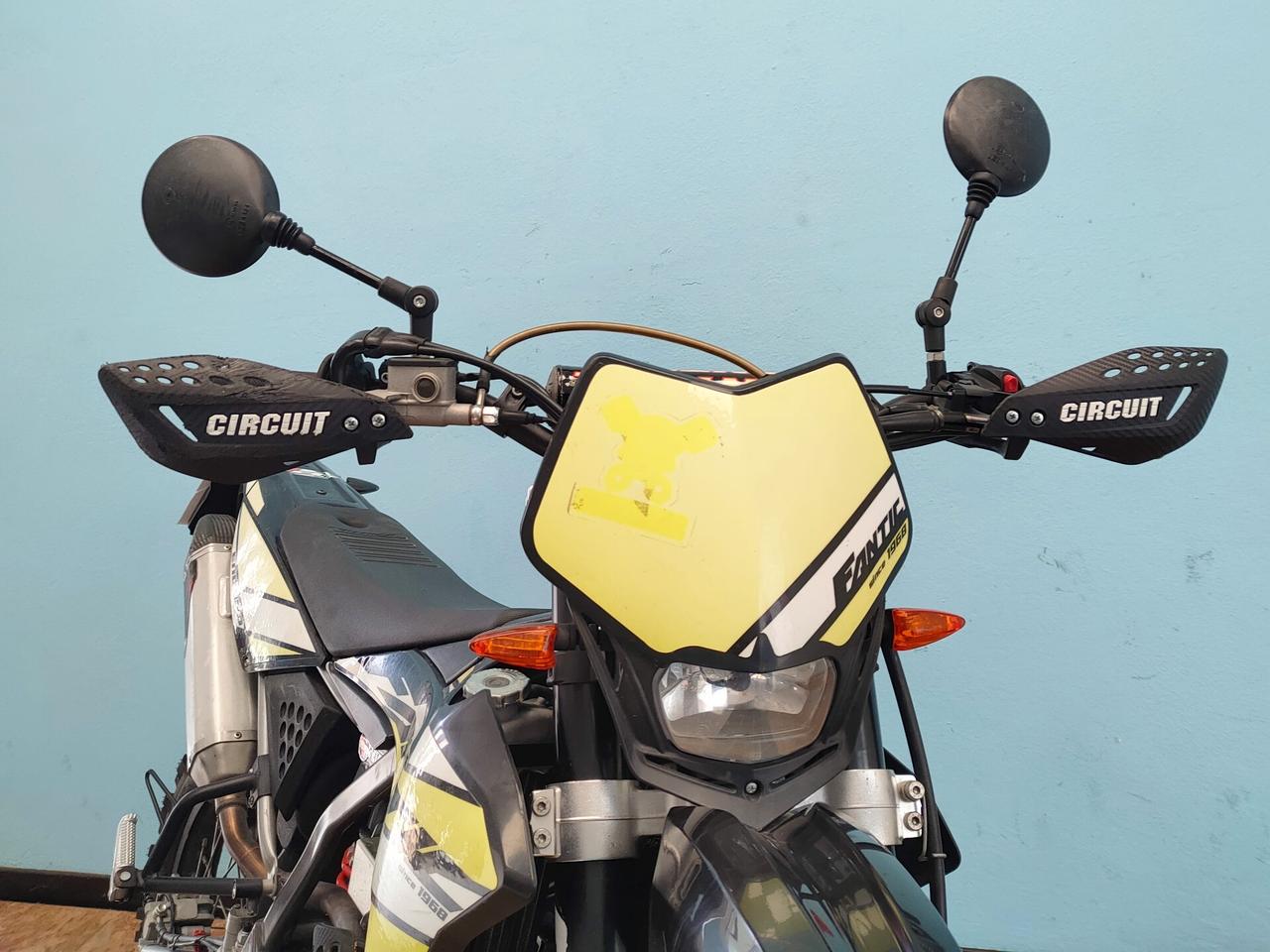 Fantic Motor XEF 125: divertente e potente
