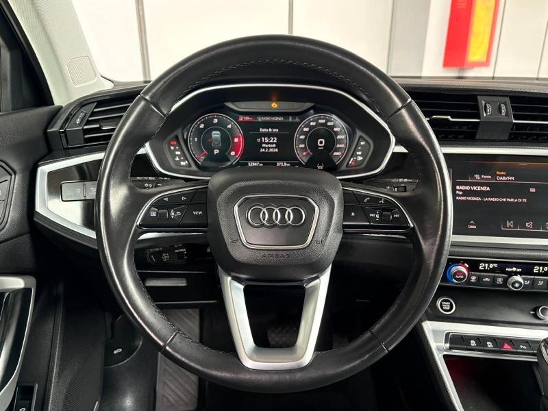 Audi Q3 35 TDI quattro S tronic line edition
