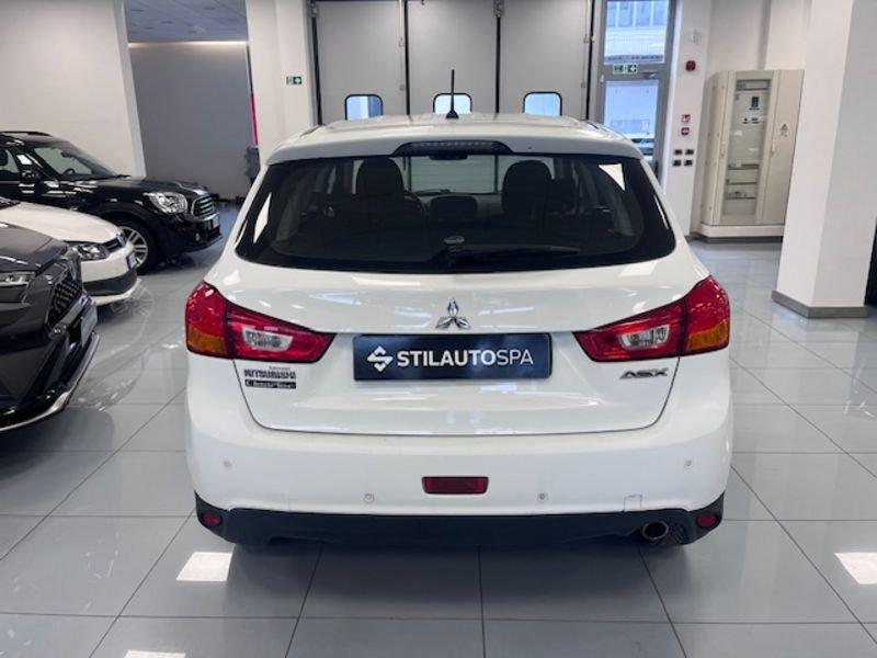 Mitsubishi ASX 1.6 DI-D INFORM 2WD
