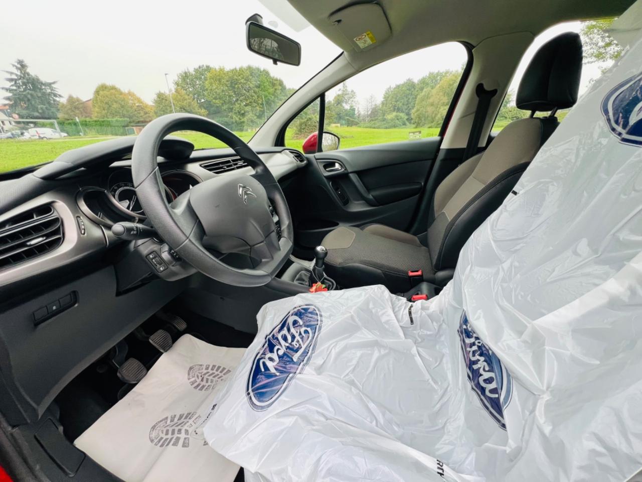 Citroen C3 PureTech 82 Exclusive CON 12 MESI DI GARANZIA