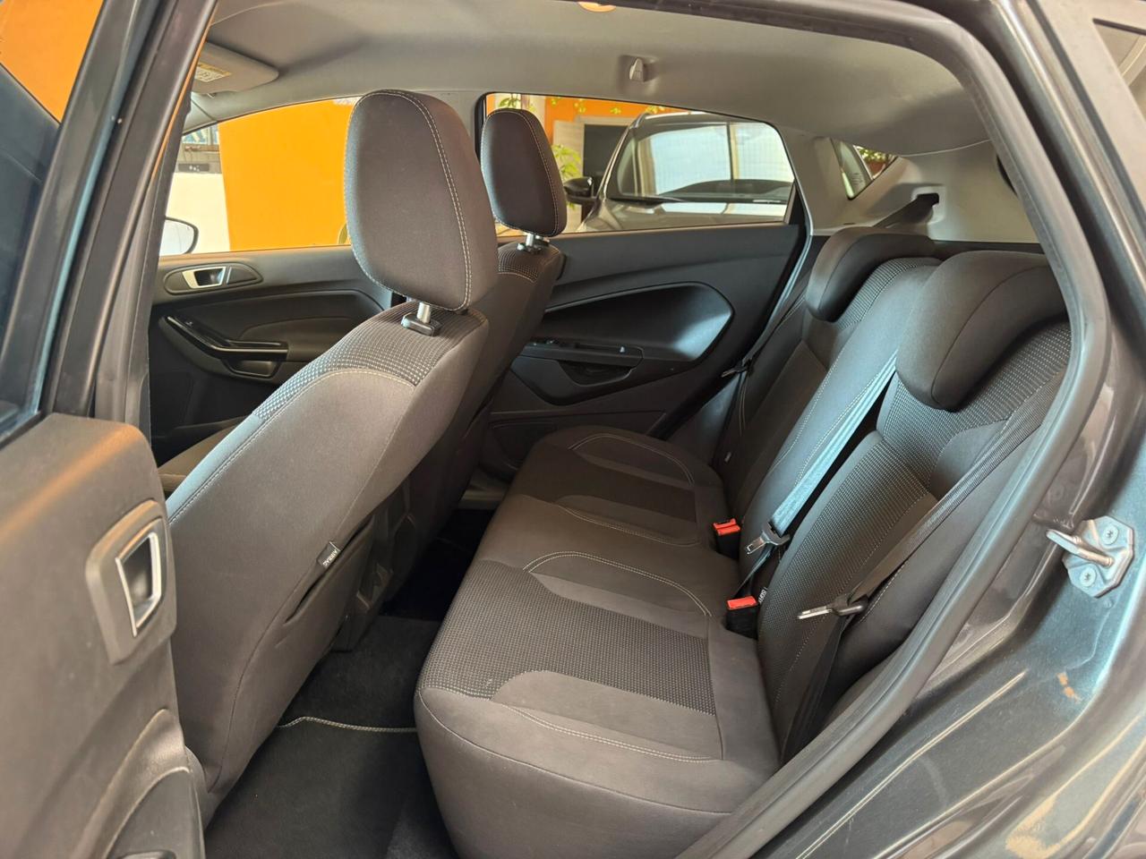 Ford Fiesta 1.2 60CV 5 porte Black & White Edition