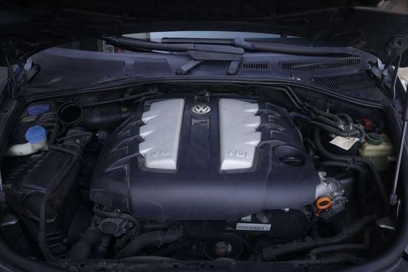 Volkswagen Touareg Volkswagen Touareg 3.0 V6 TDI DPF Tiptr. BMot. Tec. Executive