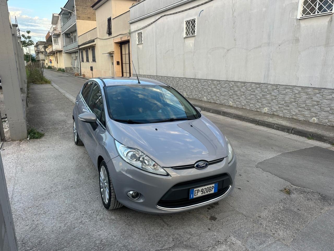 Ford Fiesta 1.2 Gpl 82 Cv Titanium 2012