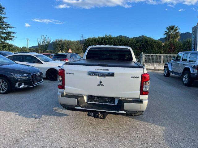 MITSUBISHI L200 2.4 DI-D/154CV Double Cab Intense Navi