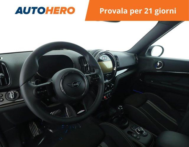 MINI Mini 2.0 John Cooper Works Essential Countryman ALL4