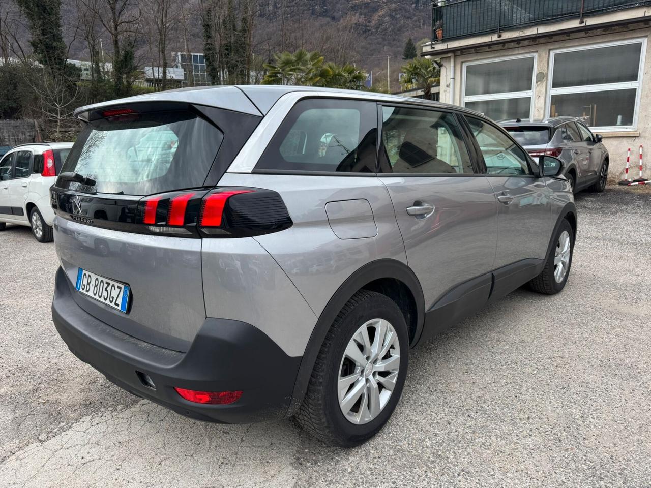 Peugeot 5008 7 POSTI – GARANZIA 12 MESI TAGLIANDATA PERFETTA PER FAMIGLIA