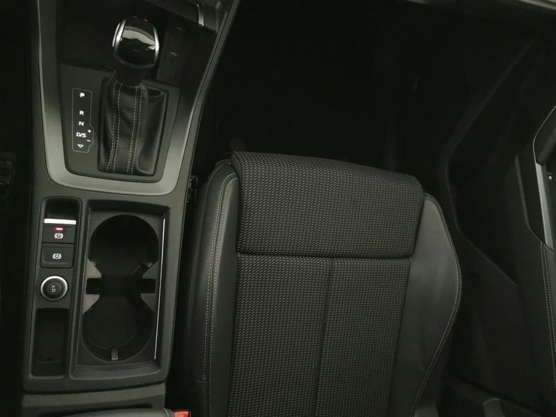 Audi Q3 35 2.0 tdi S line edition s-tronic