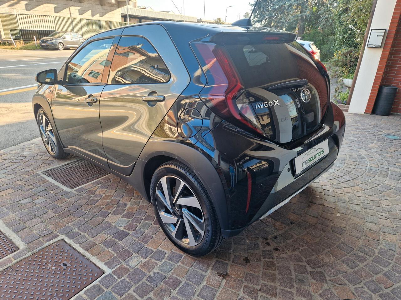Toyota Aygo X 1.0 72cv Lounge - 1 Propr. - Tagliandi Certificati